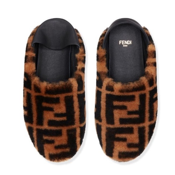 Fendi Shoes - Fendi shearling FF slippers